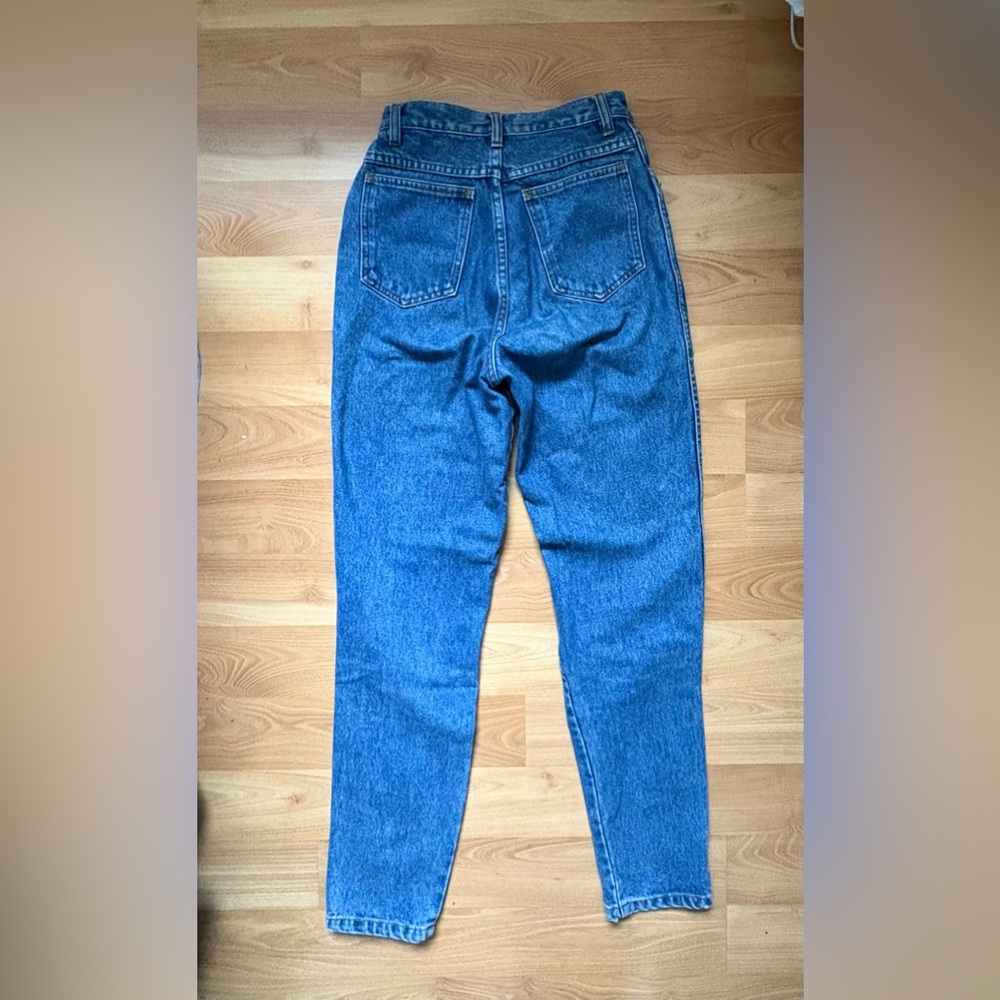 Vintage Rio by Stephen Mardon Highwaisted Blue Tapered Jeans - Picture 5 of 9